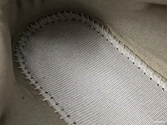 Desert 500 Rat Adidas Blush DB2908 Yeezy 0702